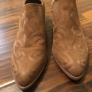 Dolce Vita Booties - Gently Used